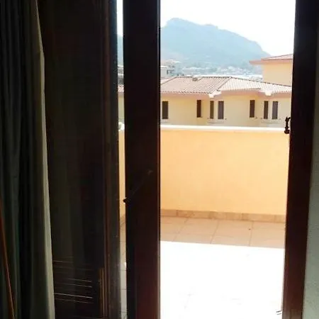 40 Monolocale Con Soppalco Vicino Al Mare Lejlighed Golfo Aranci
